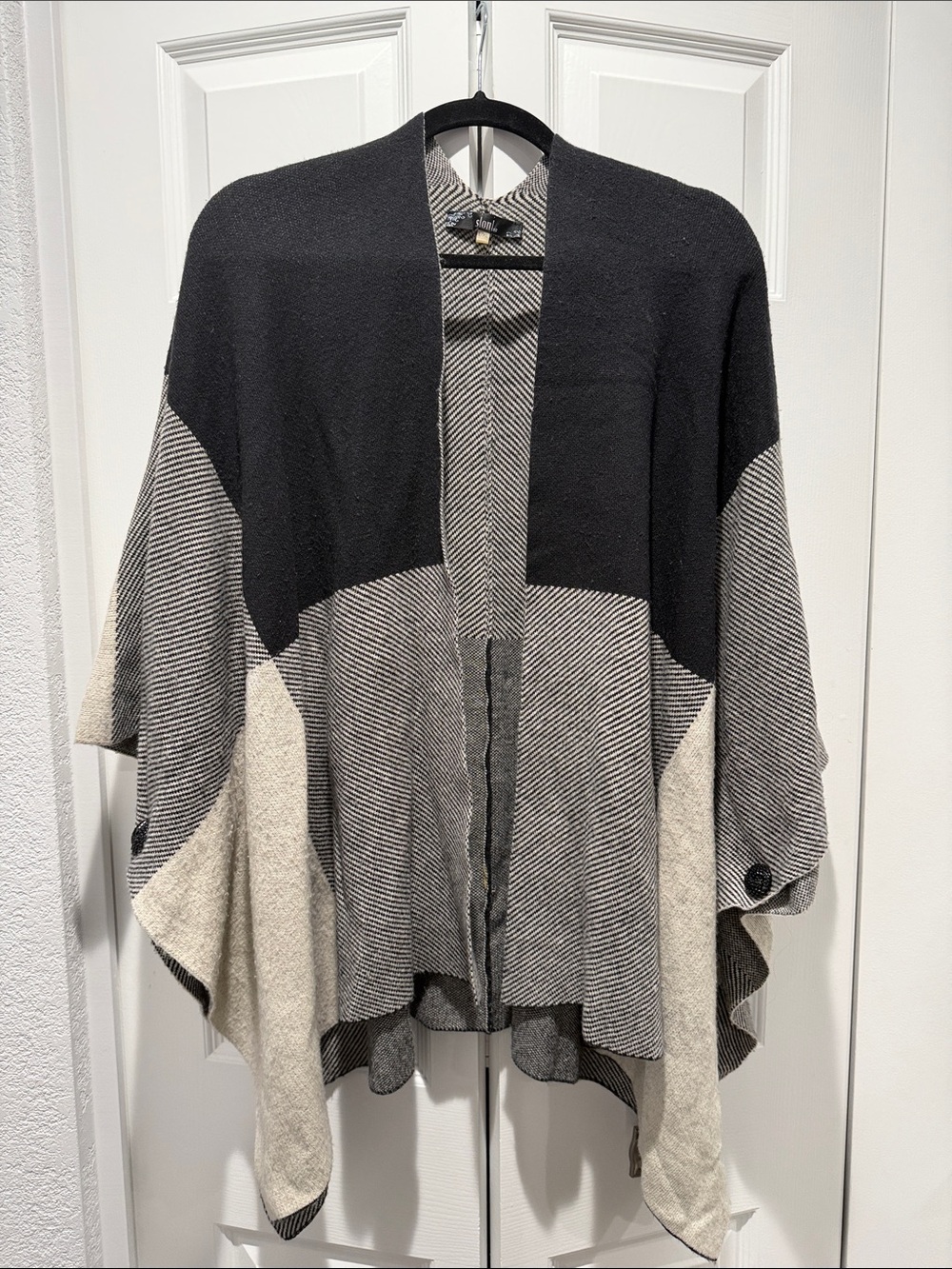 Sioni Women’s Cozy Woven Colorblock Comfort Cape Shawl Poncho Wrap L/XL